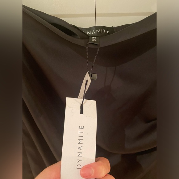 NWT Dynamite MIDI Satin Skirt in Black. - Picture 6 of 7